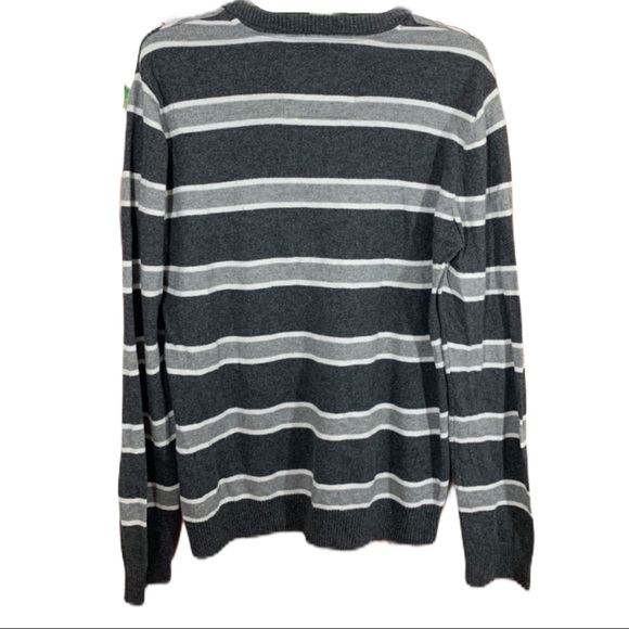 Aeropostale Gray /White Stripe Pull over Sweater M - Picture 4 of 7
